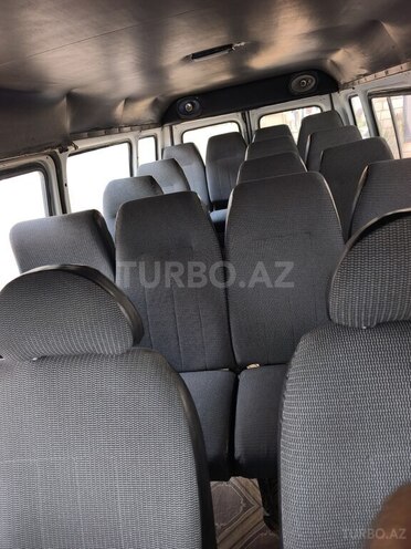 Ford Transit-4