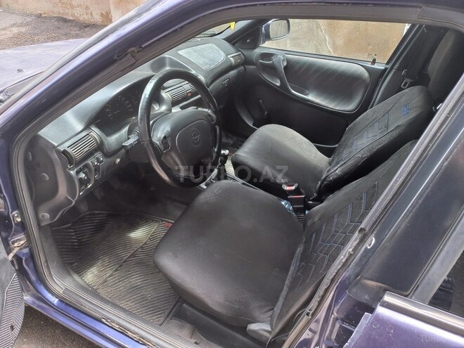 Opel Astra-16