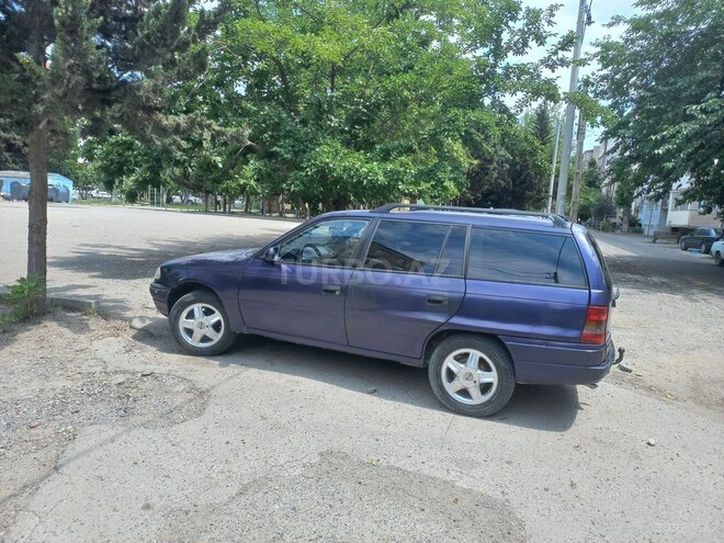 Opel Astra-6
