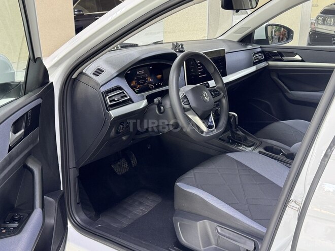 Volkswagen Lavida-13