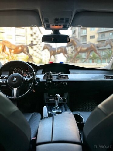 BMW 525-11