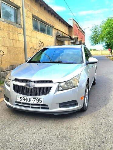 Chevrolet Cruze-1