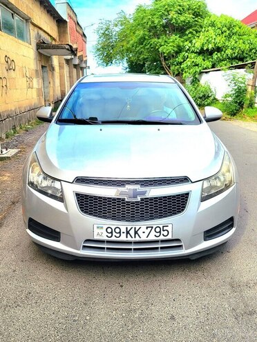 Chevrolet Cruze-2