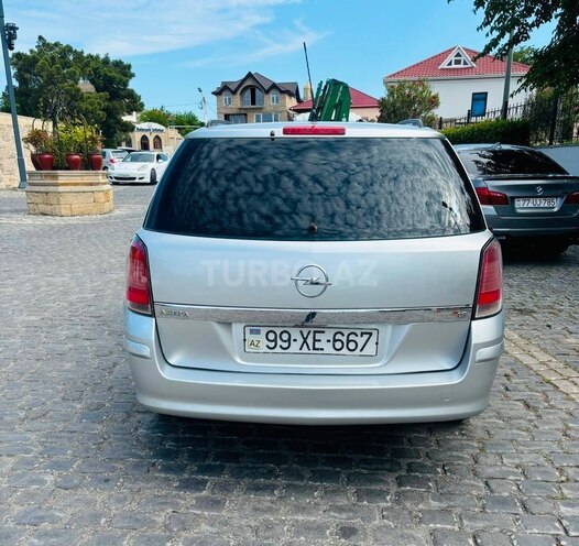 Opel Astra-2