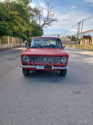 LADA (VAZ) 21011-1