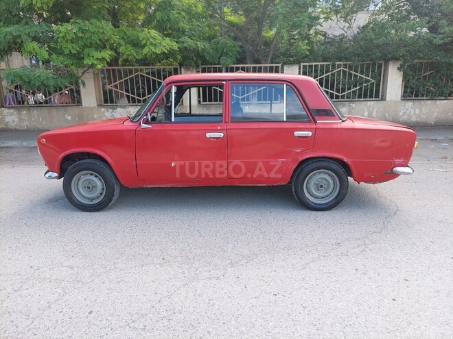 LADA (VAZ) 21011-4