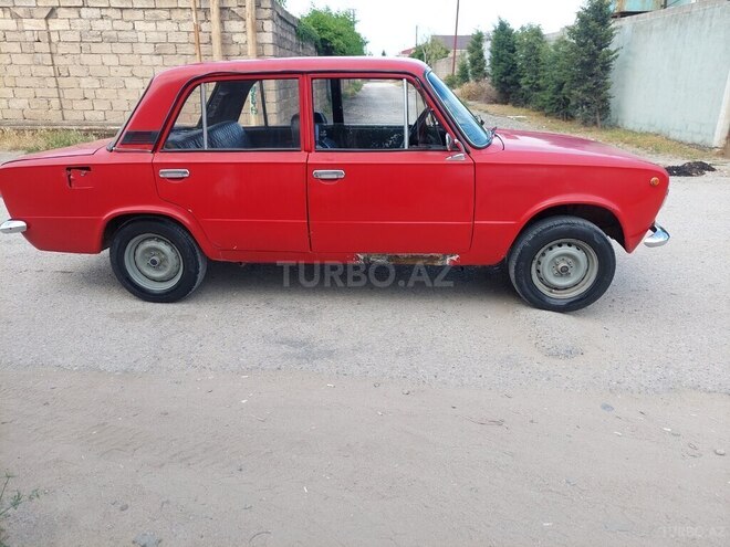 LADA (VAZ) 21011-5