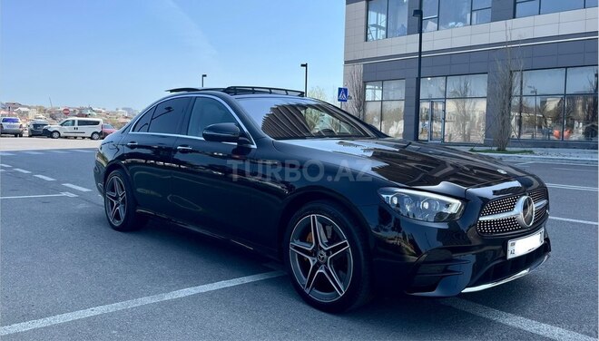 Mercedes E 300 de-6