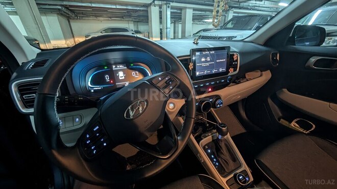 Hyundai Venue-5