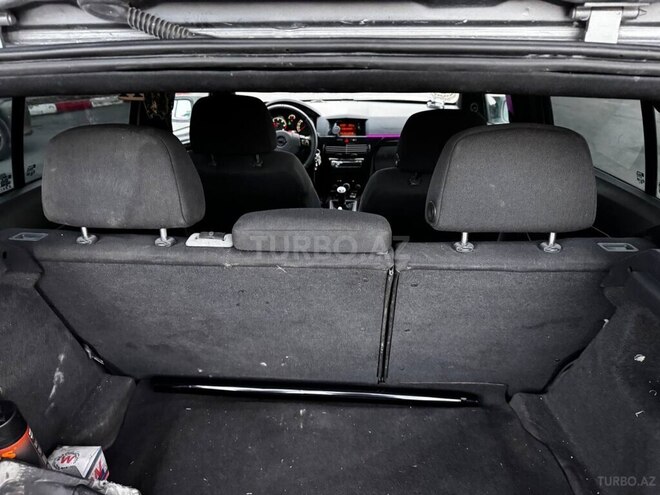 Opel Astra-11