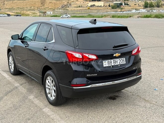 Chevrolet Equinox-4