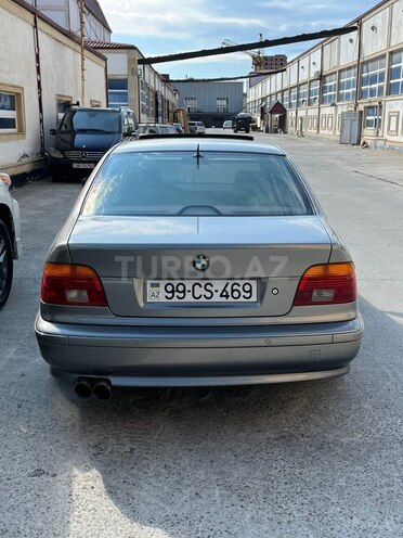 BMW 520-6