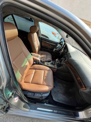 BMW 520-11