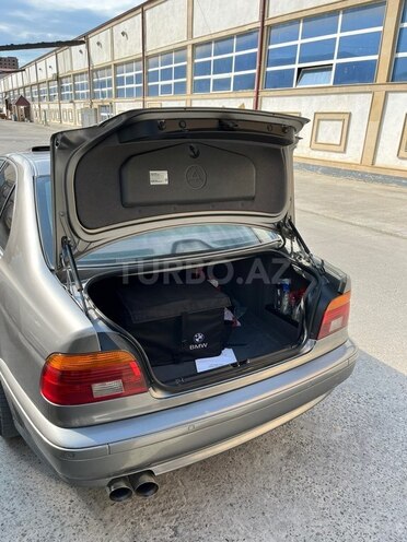 BMW 520-14