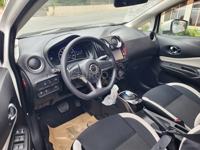 Nissan Note-11