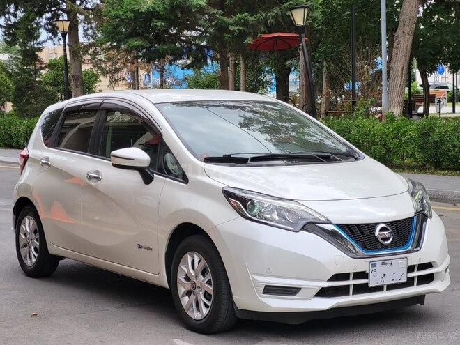 Nissan Note-6