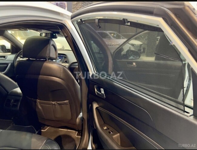 Hyundai Sonata-7