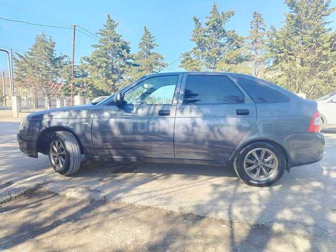 LADA (VAZ) Priora-10