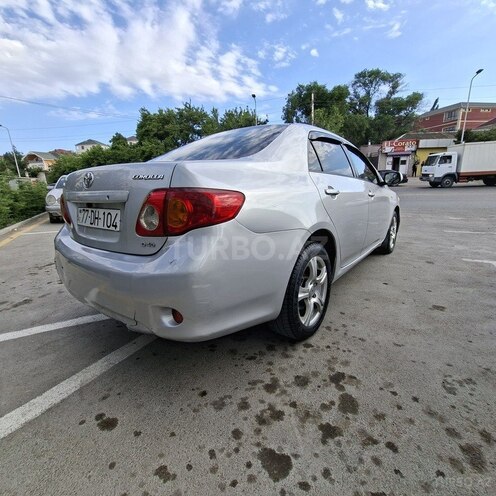 Toyota Corolla-6