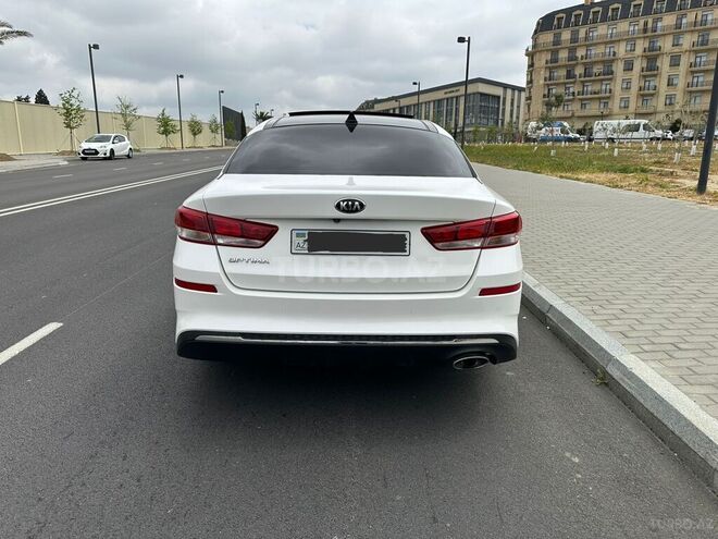 Kia Optima-2
