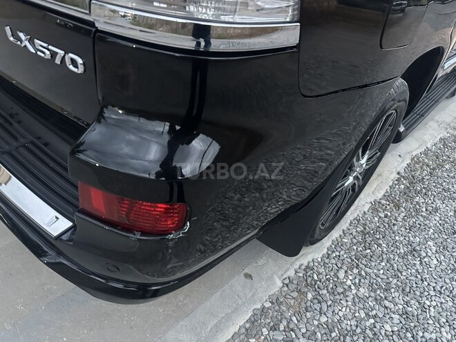 Lexus LX 570-12