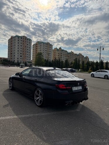 BMW 528-9