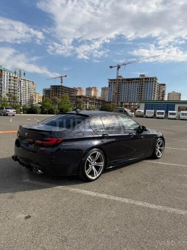BMW 528-10