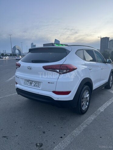 Hyundai Tucson-2