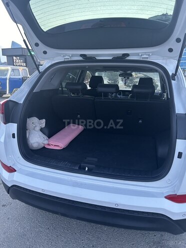 Hyundai Tucson-4
