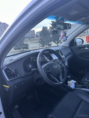 Hyundai Tucson-3