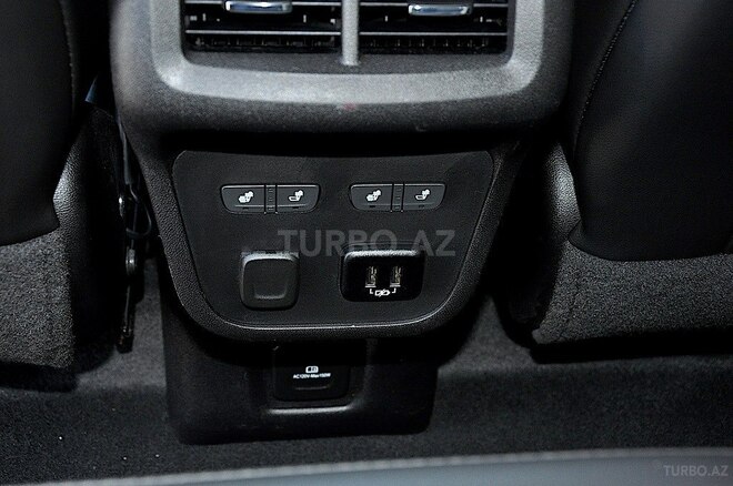 Chevrolet Equinox-21