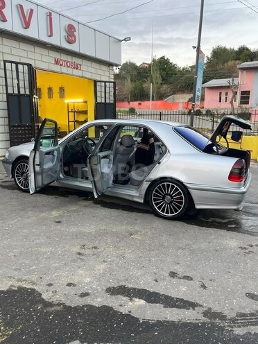 Mercedes C 180-3