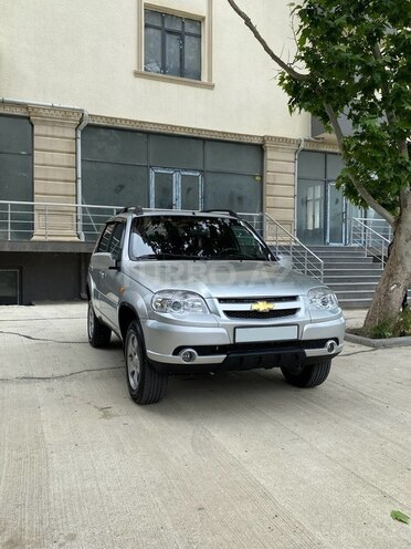Chevrolet Niva-3