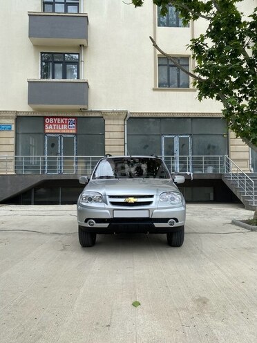 Chevrolet Niva-2