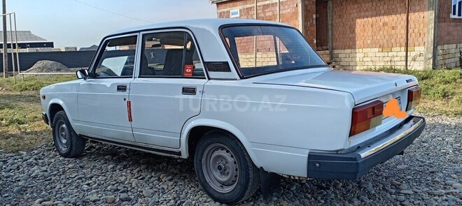 LADA (VAZ) 2107-6