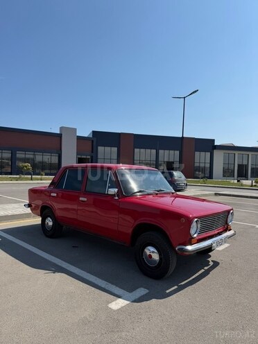 LADA (VAZ) 21011-4