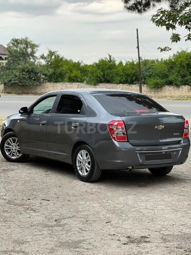 Chevrolet Cobalt-5