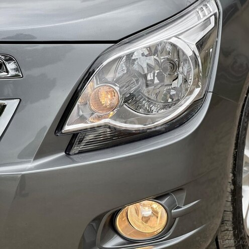 Chevrolet Cobalt-8