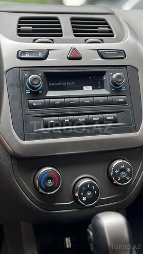 Chevrolet Cobalt-14