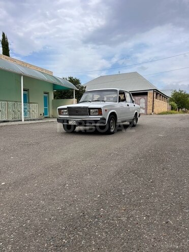 LADA (VAZ) 2107-5