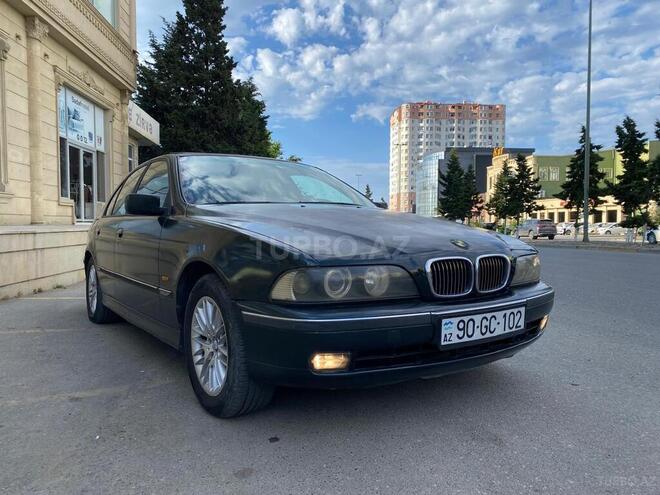 BMW 520-1