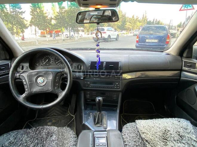 BMW 520-11