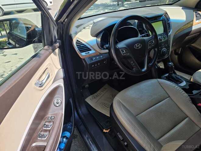 Hyundai Santa Fe-4