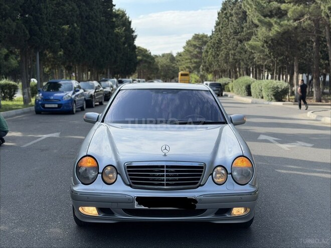 Mercedes E 320-10