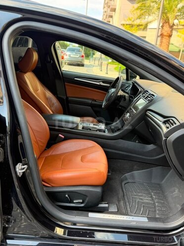 Ford Fusion (North America)-10