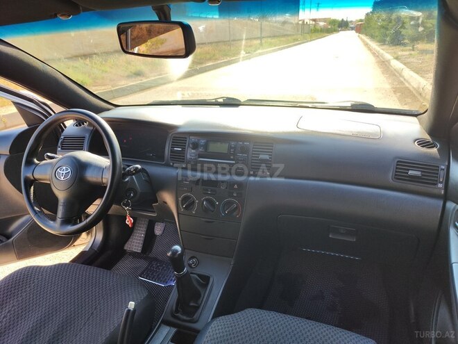 Toyota Corolla-11
