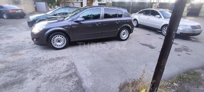 Opel Astra-2