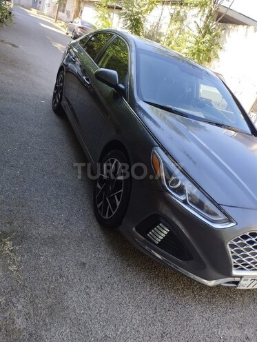 Hyundai Sonata-3