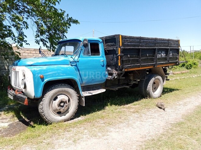 GAZ 53-6