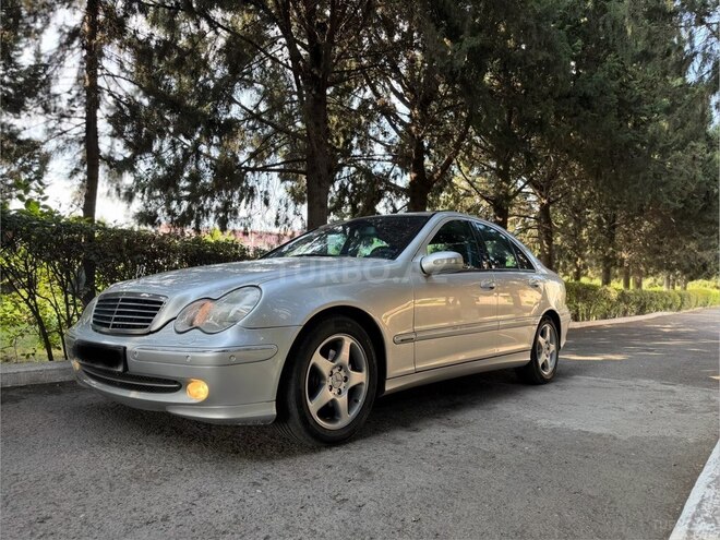 Mercedes C 200-2